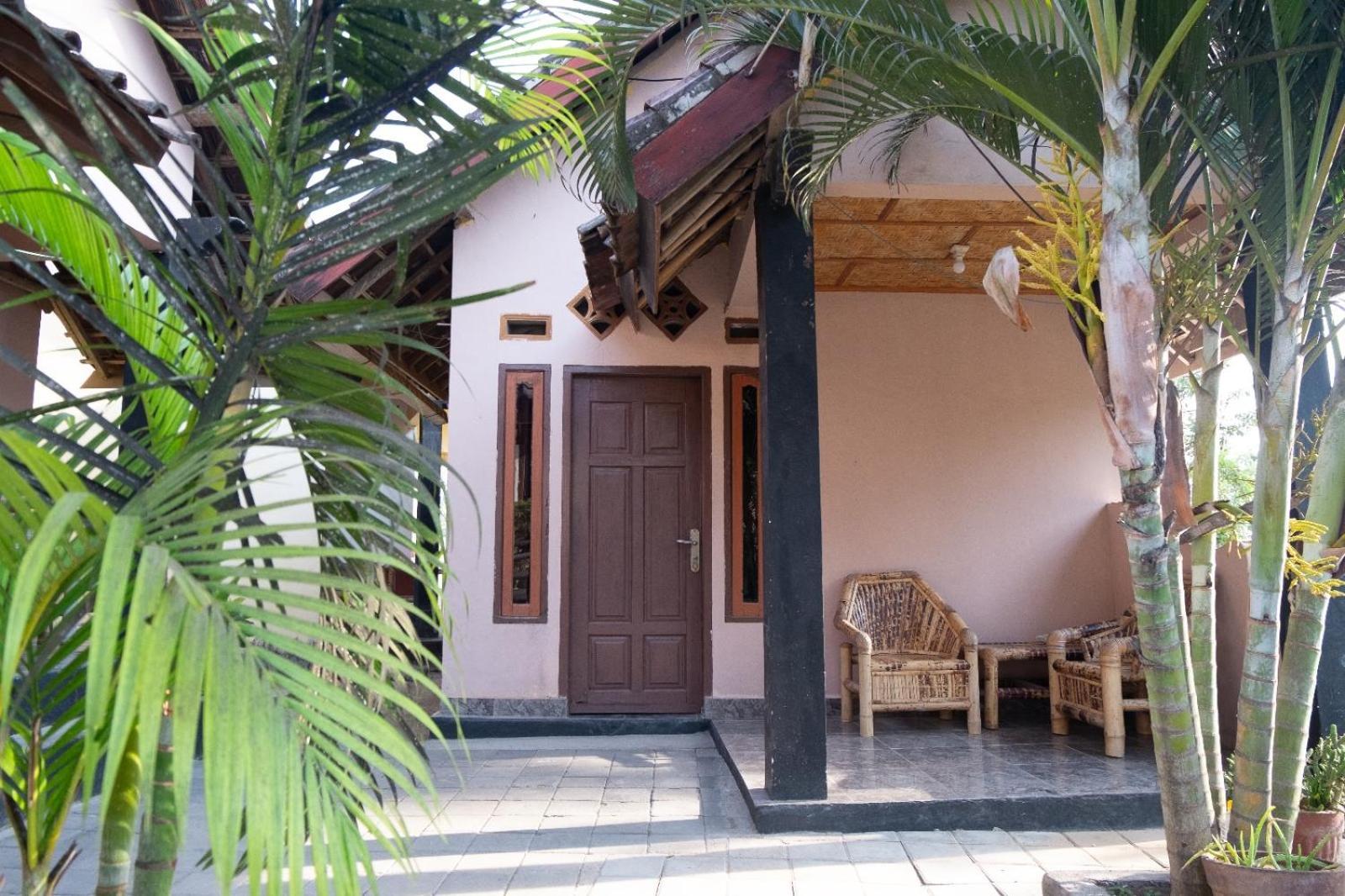 Ramdan Homestay Kuta  المظهر الخارجي الصورة
