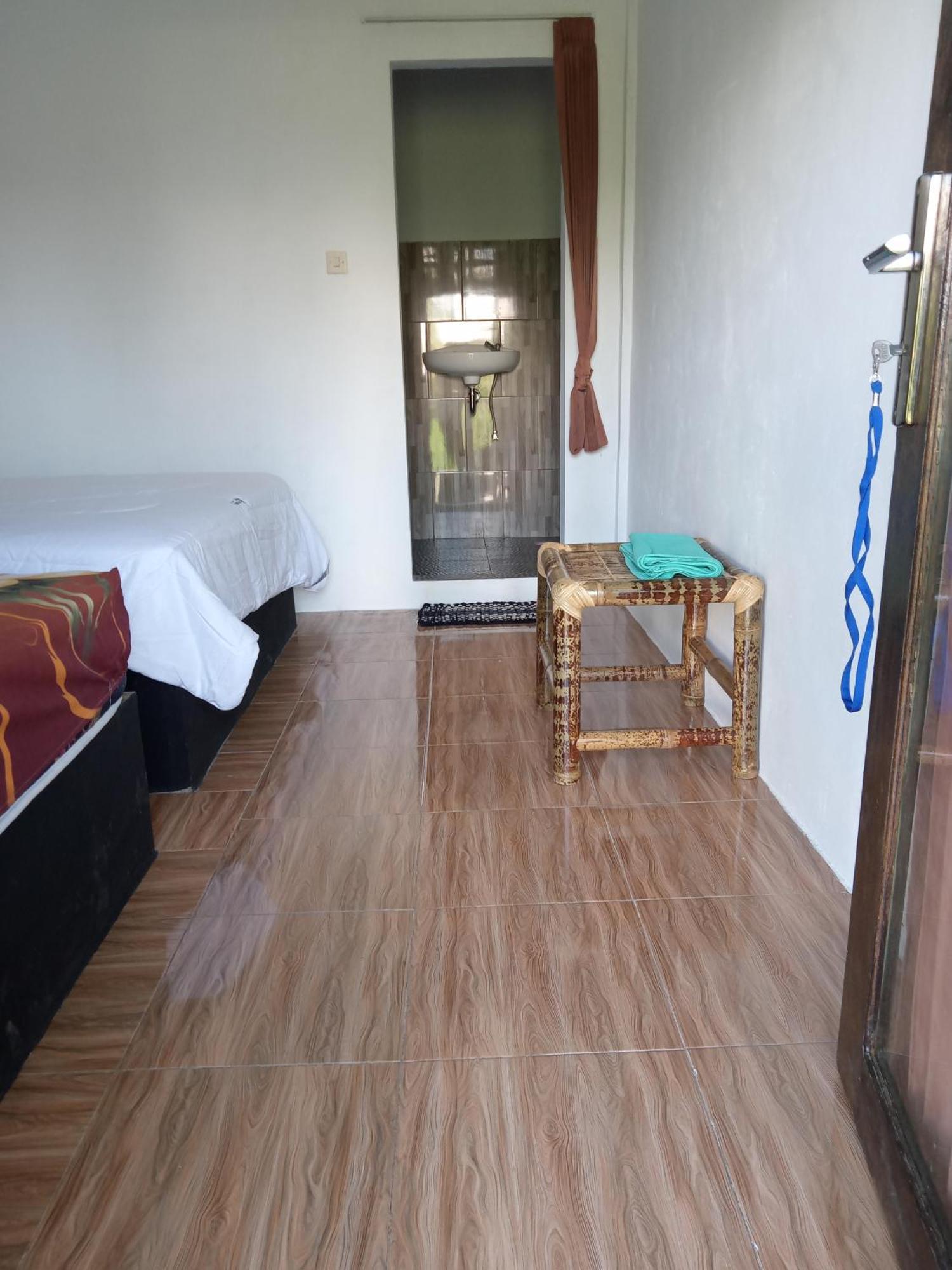 Ramdan Homestay Kuta  المظهر الخارجي الصورة