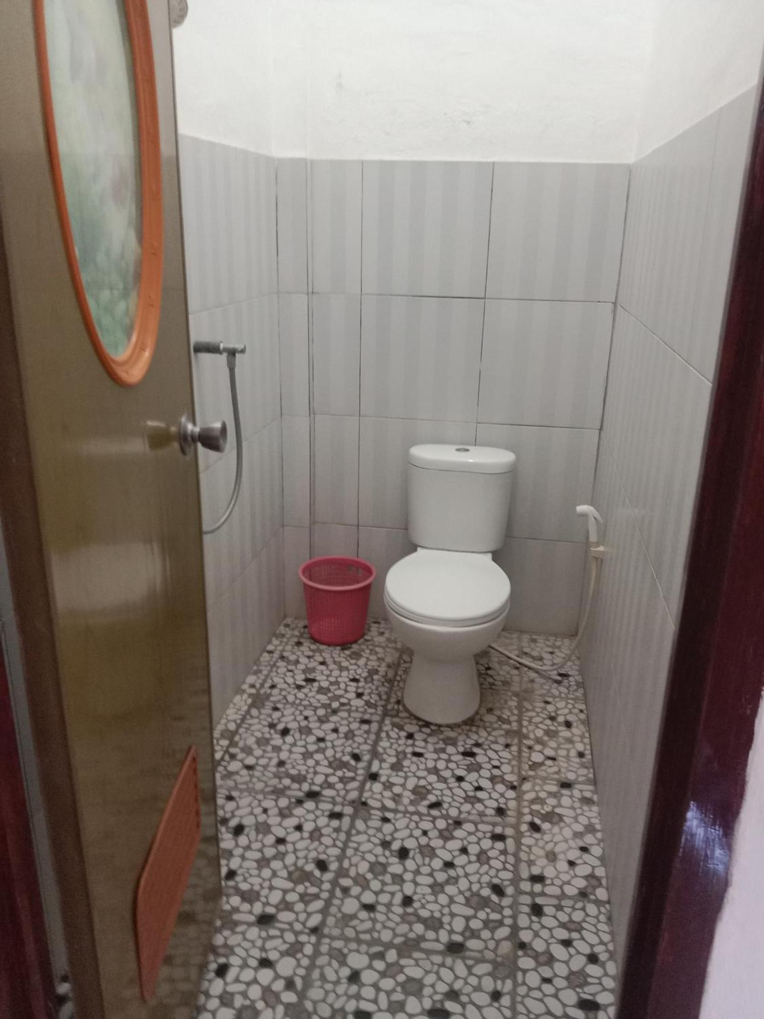 Ramdan Homestay Kuta  المظهر الخارجي الصورة