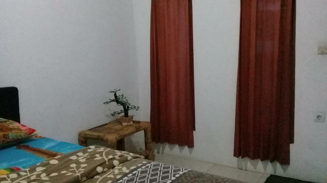 Ramdan Homestay Kuta  المظهر الخارجي الصورة